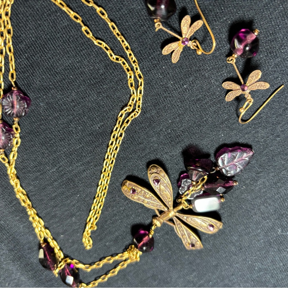 Elegant Gold and Handcrafted Purple Dragonfly Necklace and Earring Set - Picture 6 of 8